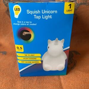 Squish Unicorn Tap Light